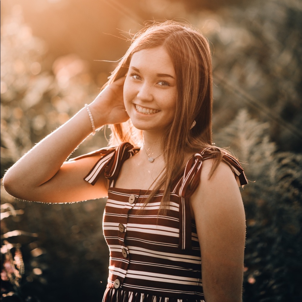 Meet Your Posher, Riley